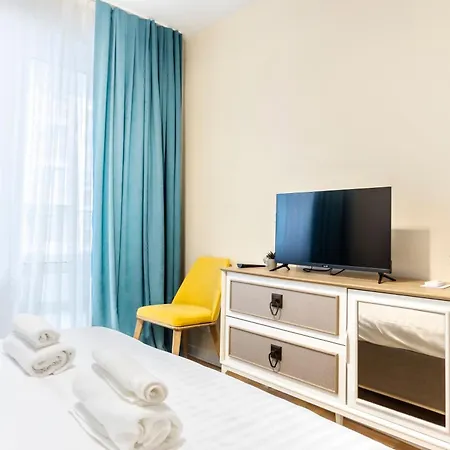 Arena Mall Galleria Securities Parking 3 Apartment *